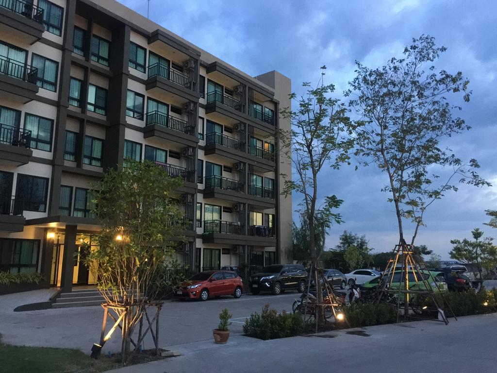 The Residence Thepkanjana Ban Khlong Krathum Baen Εξωτερικό φωτογραφία