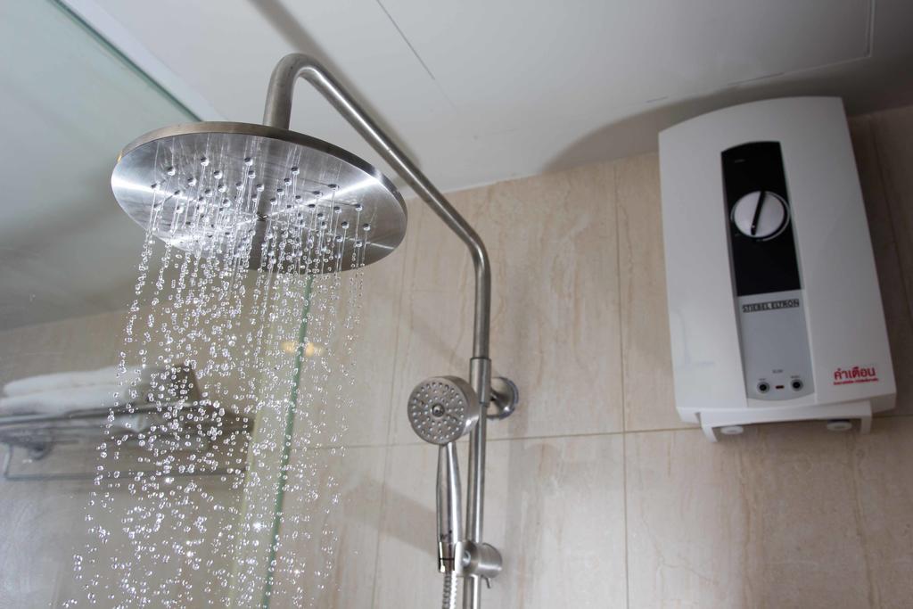 The Residence Thepkanjana Ban Khlong Krathum Baen Εξωτερικό φωτογραφία