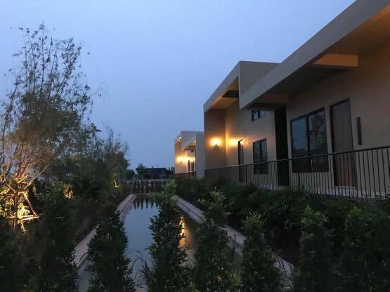 The Residence Thepkanjana Ban Khlong Krathum Baen Εξωτερικό φωτογραφία